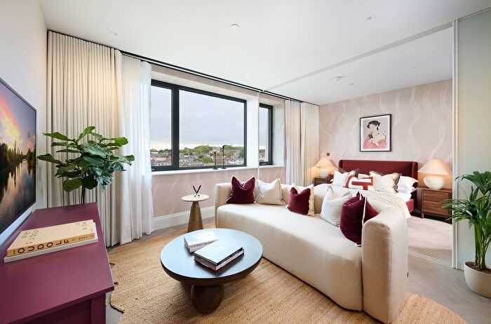 1 Bedroom Studio For Sale In Engine House Way, Chalk Farm, NW1