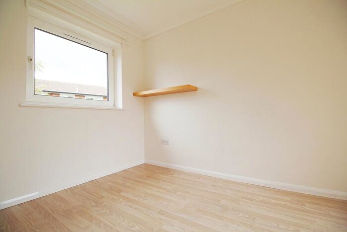 4 Bedroom Semi-Detached House To Rent In Muscroft Road, Prestbury, Cheltenham, GL52