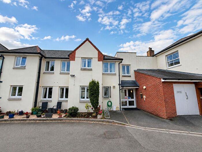 1 Bedroom Flat For Sale In Flat, Mowbray Court, Butts Road, Exeter, EX2