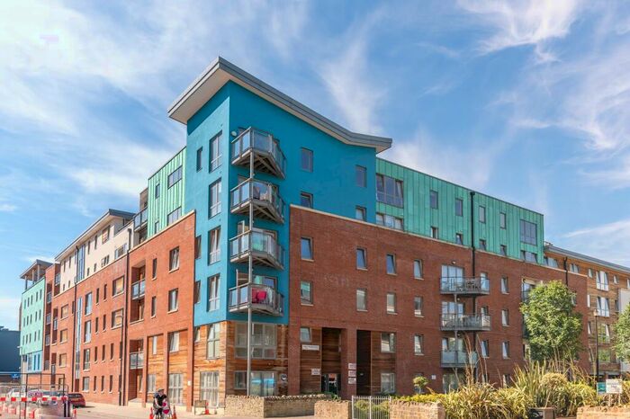 2 Bedroom Apartment To Rent In Crown And Anchor House, Sweetman Place, Temple Quay, BS2