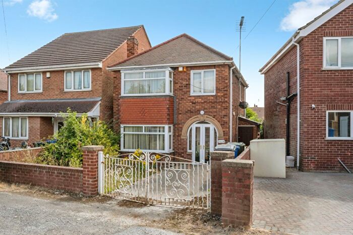 3 Bedroom Detached House For Sale In Morley Place, Conisbrough, Doncaster, DN12