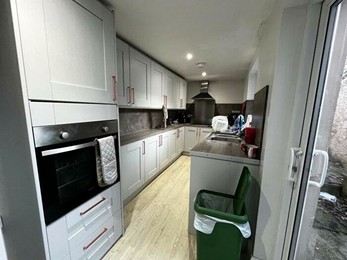 4 Bedroom Private Hall To Rent In Gladstone Terrace, LA1