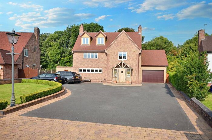 5 Bedroom Detached House To Rent In Parkway, Trentham, Staffordshire, ST4