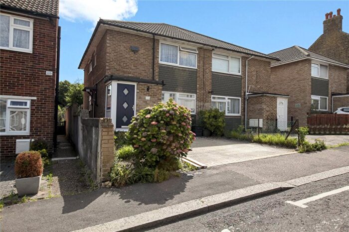2 Bedroom Maisonette For Sale In Carshalton Grove, Sutton, SM1