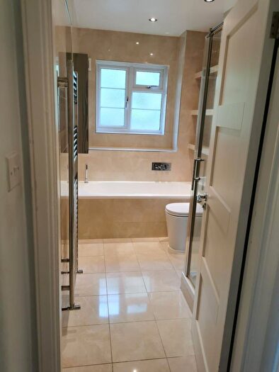 2 Bedroom Apartment To Rent In Maidenhead, Berkshire, SL6