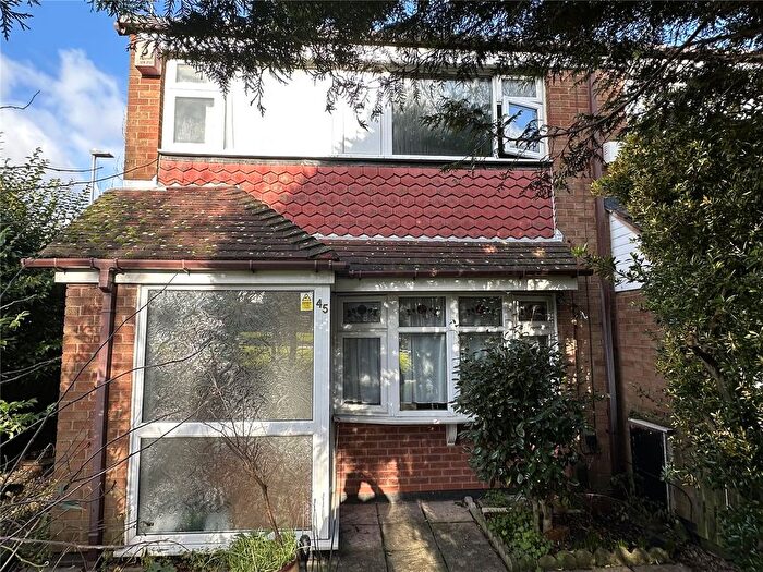 3 Bedroom Semi-Detached House For Sale In Bloomsbury Walk, Birmingham, West Midlands, B7