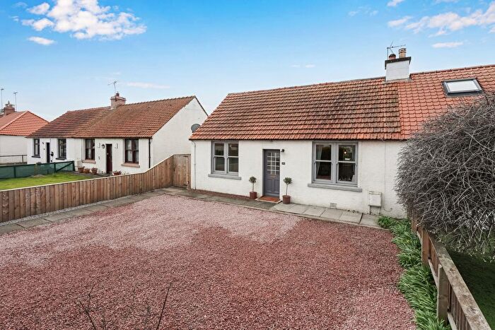 2 Bedroom Semi Detached House For Sale In Meadowbank Road, Ormiston, EH35