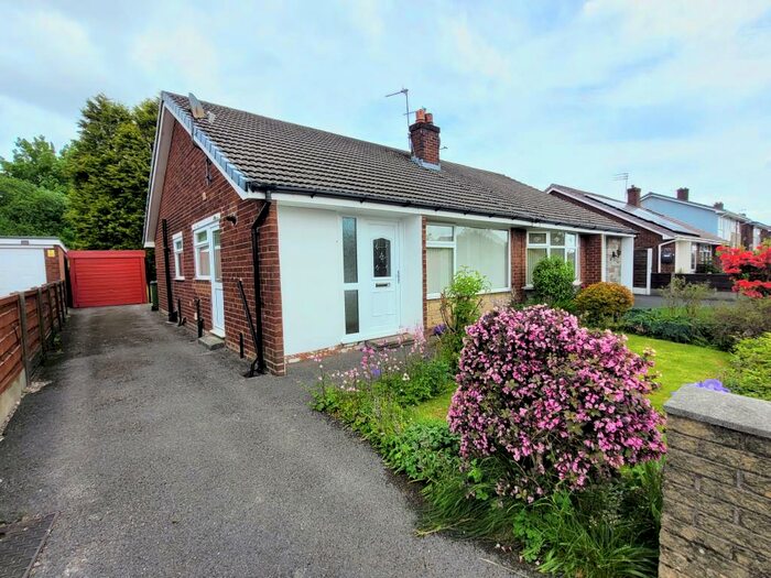 2 Bedroom Bungalow To Rent In Rayden Crescent, Westhoughton, BL5