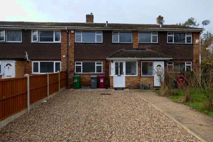 3 Bedroom Terraced House To Rent In Springate Field, Langley, Langley, SL3
