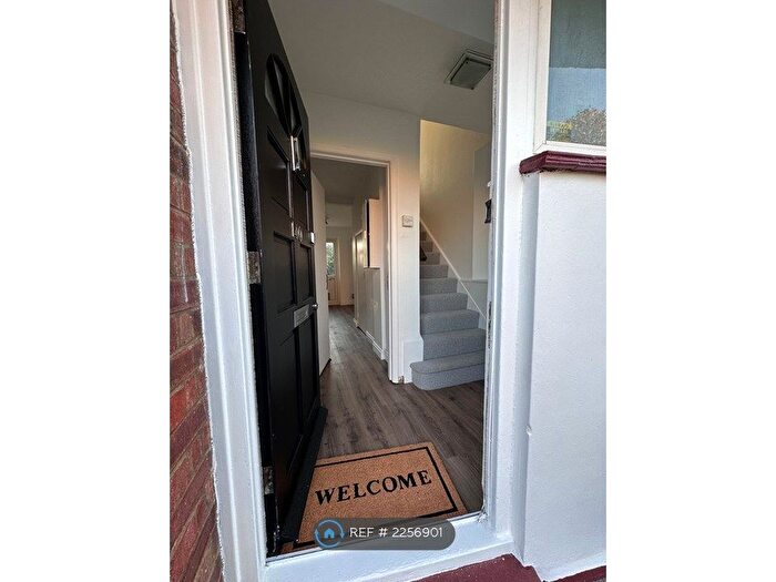 3 Bedroom Semi-Detached House To Rent In Manor Road, Dagenham, RM10