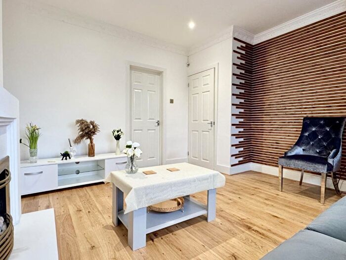 3 Bedroom Property To Rent In Claypit Lane, Rawmarsh, Rotherham, S62