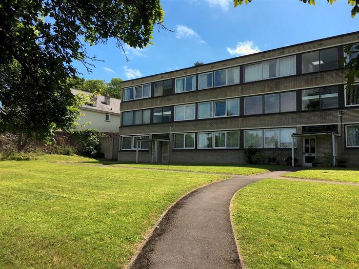 2 Bedroom Flat To Rent In Sea Mills Lane, Bristol, BS9
