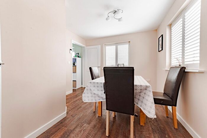 4 Bedroom Detached House For Sale In Robin Avenue, Harleston, IP20