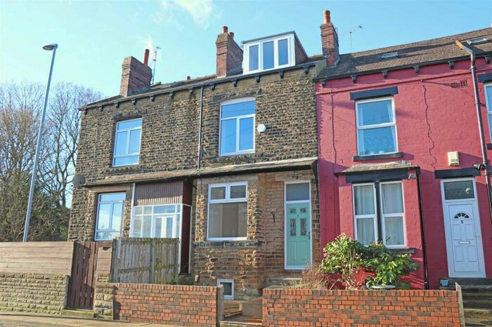 4 Bedroom Terraced House To Rent In Woodville Avenue, Horsforth, Leeds, West Yorkshire, LS18