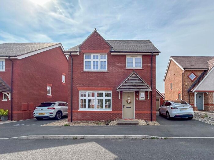 4 Bedroom Detached House For Sale In Capel Dewi Hall Road, Newport, NP20