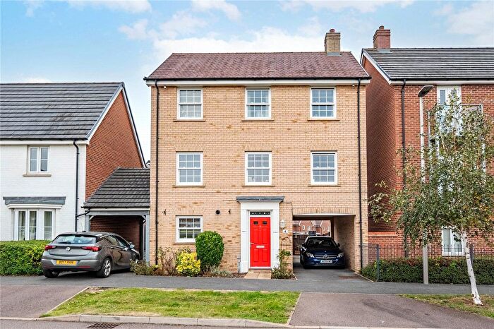 5 Bedroom Detached House For Sale In Bonaire Grange, Newton Leys, MK3