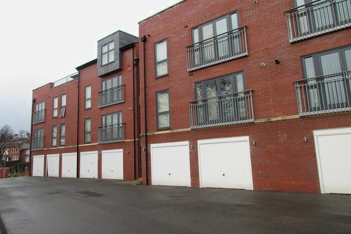 2 Bedroom Flat To Rent In Sicey Avenue, Sheffield, S5