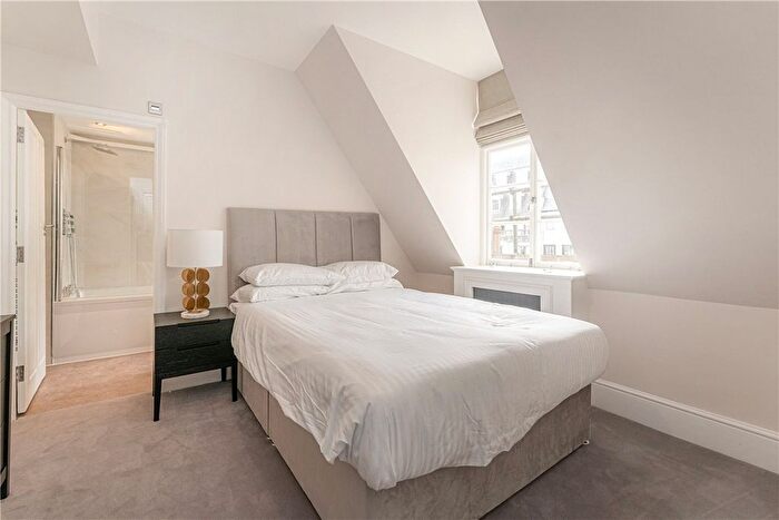 1 Bedroom Property To Rent In Bury Street, St James's, London, SW1Y