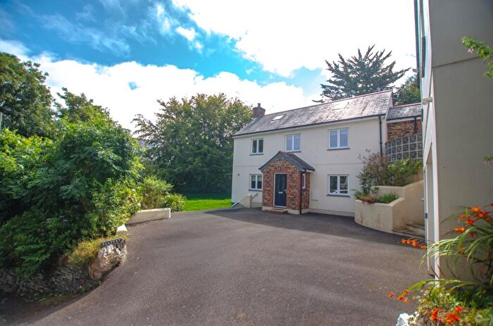 3 Bedroom Detached House To Rent In Illypit New Road, Boscastle, PL35