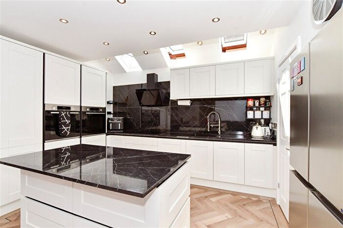 2 Bedroom Semi-detached Bungalow For Sale In Osterley Drive, Langdon Hills, Essex, SS16