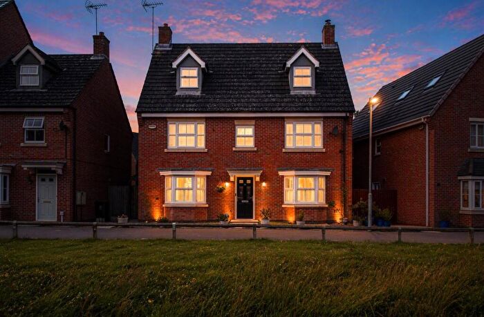 5 Bedroom Detached House For Sale In Blackwell Close, Higham Ferrers, NN10