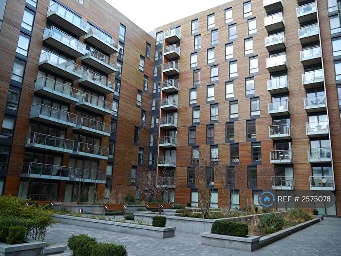2 Bedroom Flat To Rent In Hermitage, Reading, RG1