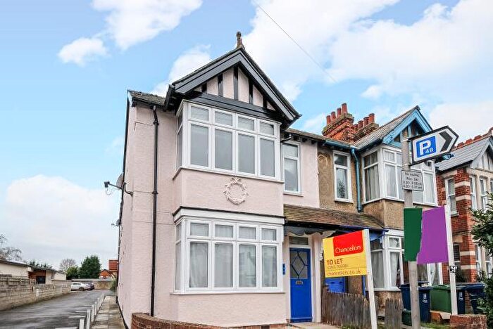 1 Bedroom Apartment For Sale In Windmill Road, Oxford, OX3