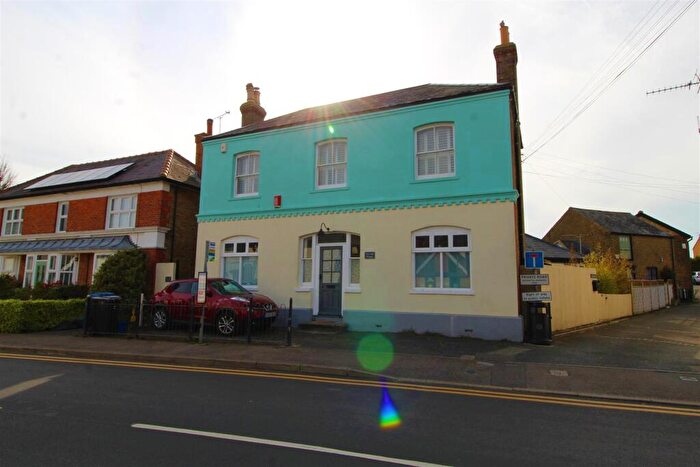 2 Bedroom Flat To Rent In High Street, Eastry, Sandwich, CT13