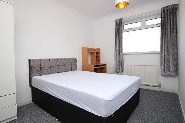 6 Bedroom Semi-Detached House To Rent In Station Road, Filton, Bristol, BS34