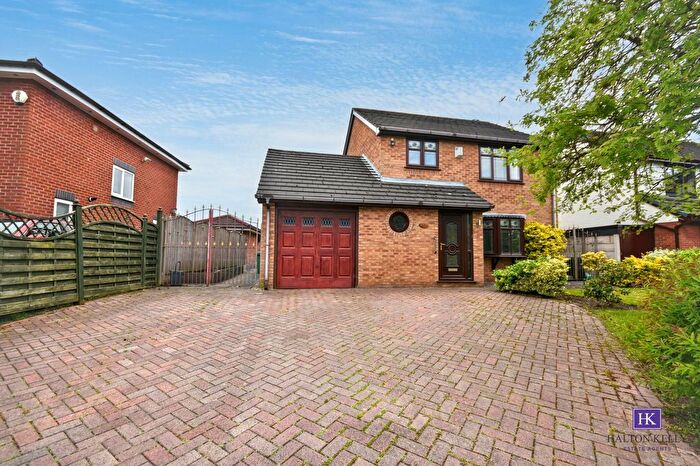 3 Bedroom Detached House For Sale In Ladywood Road, Old Hall, WA5