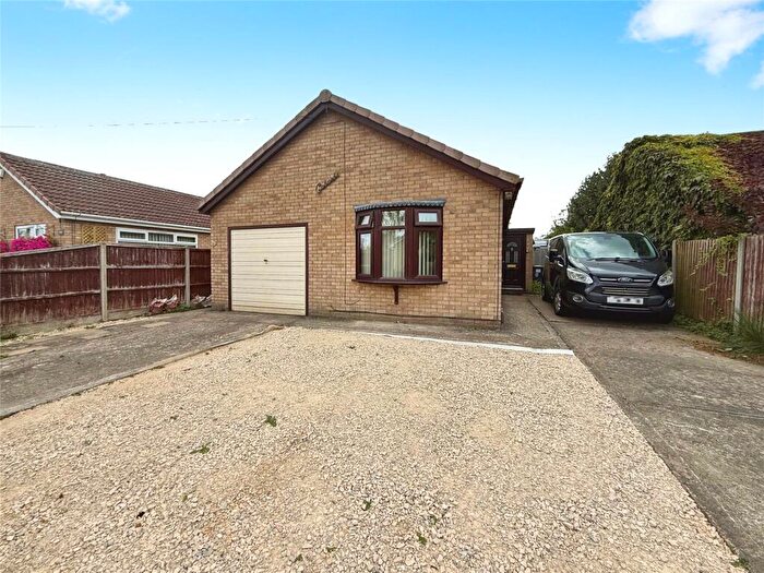 3 Bedroom Bungalow For Sale In Coopers Holt Close, Skellingthorpe, Lincoln, Lincolnshire, LN6
