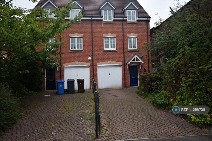 4 Bedroom Semi Detached House To Rent In Radbourne Street, Derby, DE22