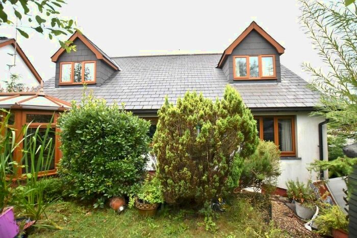 4 Bedroom Detached Bungalow For Sale In New Inn, Pencader, Carmarthenshire, Be, SA39
