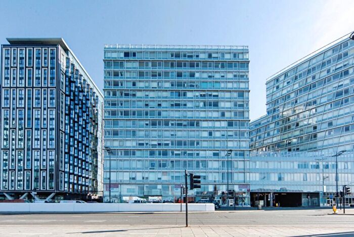 1 Bedroom Flat For Sale In Strand Street, Liverpool, Merseyside, L1