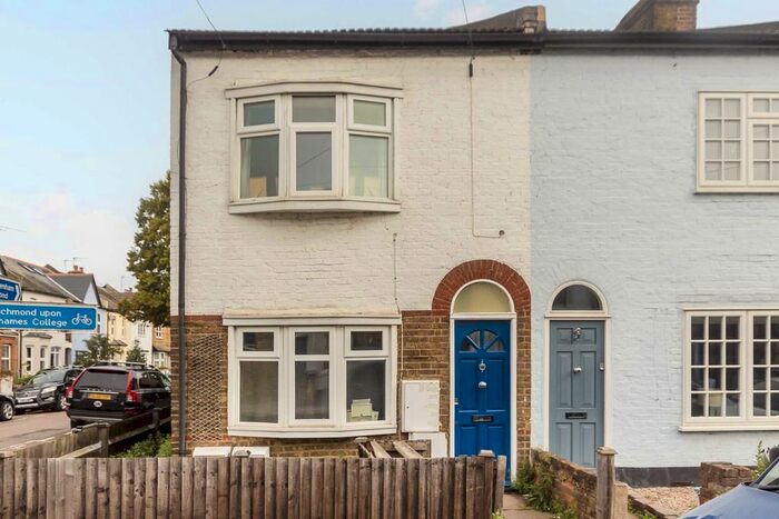 1 Bedroom Terraced House To Rent In Mereway Road, Twickenham, TW2