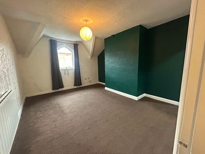 1 Bedroom Flat To Rent In Swinley Road, Wigan, WN1