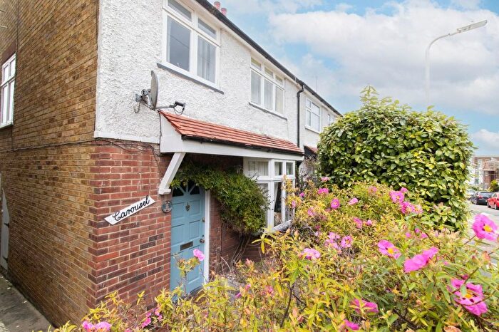 3 Bedroom End Of Terrace House To Rent In Prospect Road, Broadstairs, CT10