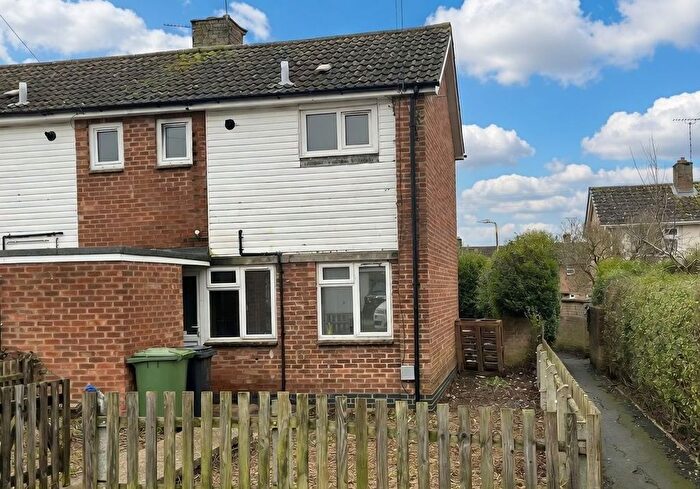 2 Bedroom End Terrace House For Sale In Alpine Close, Oakham, Rutland, LE15