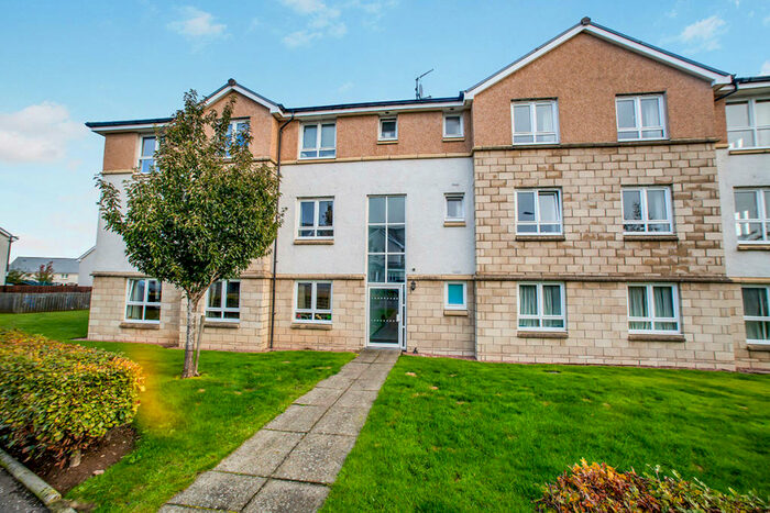 2 Bedroom Flat To Rent In Wordie Road, Stirling, Stirlingshire, FK7