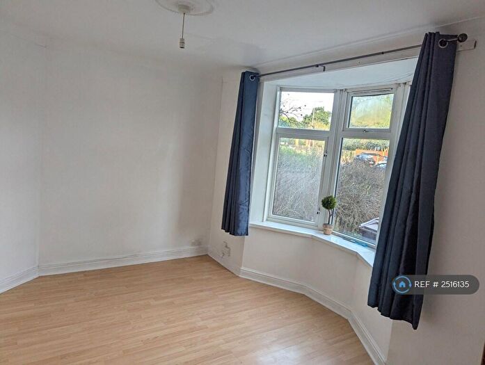 1 Bedroom Flat To Rent In Becontree Avenue, Dagenham, RM8