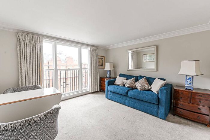 Studio To Rent In Wetherby Gardens, South Kensington, London, SW5