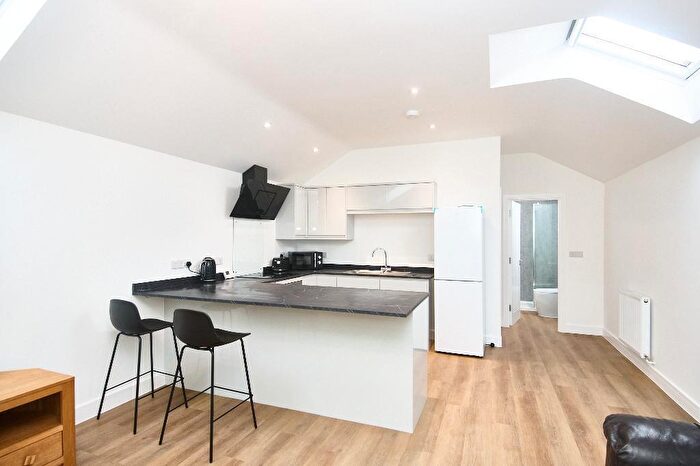 1 Bedroom Bungalow To Rent In Siston Hill, Siston, Bristol, BS30