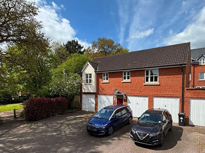 2 Bedroom Detached House For Sale In Fairby Close, Tiverton, EX16