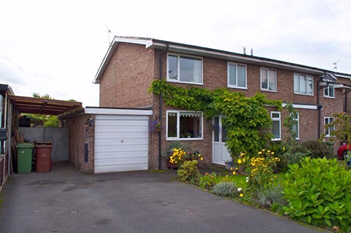 3 Bedroom Semi Detached House To Rent In Village Close, Lostock Green, CW9