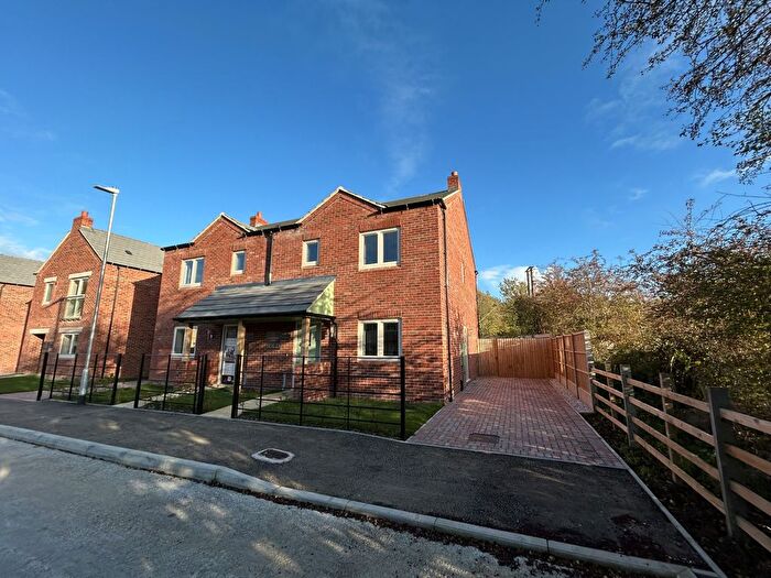 3 Bedroom Property To Rent In Royal Meadow, Leadenham, LN6