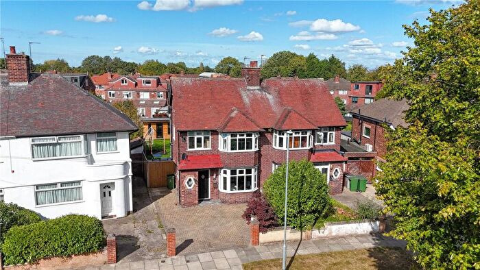 3 Bedroom Semi-Detached House For Sale In Gorseyville Road, Higher Bebington, Wirral, CH63