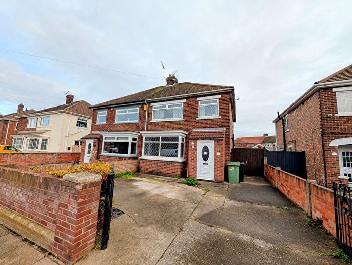 3 Bedroom Semi Detached House For Sale In Dugard Road, Cleethorpes, DN35