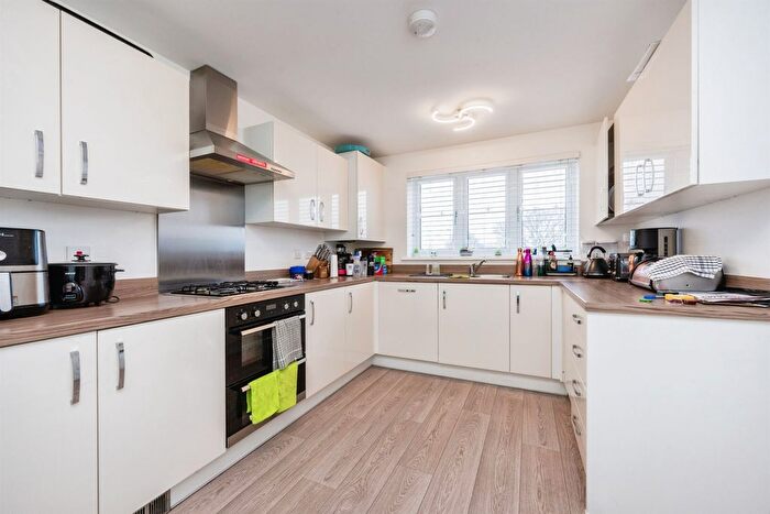 5 Bedroom Detached House For Sale In Corncroft Leys, Houghton Conquest, Bedford, MK45