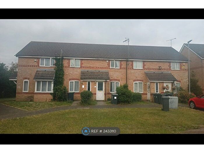 2 Bedroom Terraced House To Rent In Larkspur Gardens, Luton, LU4