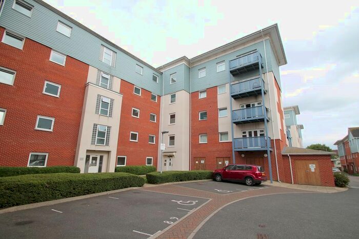 2 Bedroom Flat To Rent In Wraysbury Drive, West Drayton, UB7